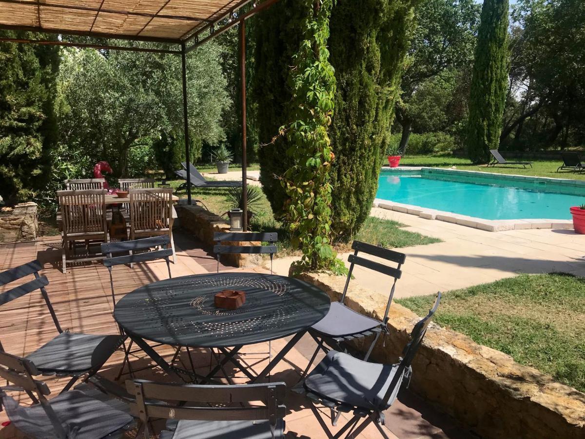 Domaine Du Commandeur Bed & Breakfast Mondragon Exterior photo
